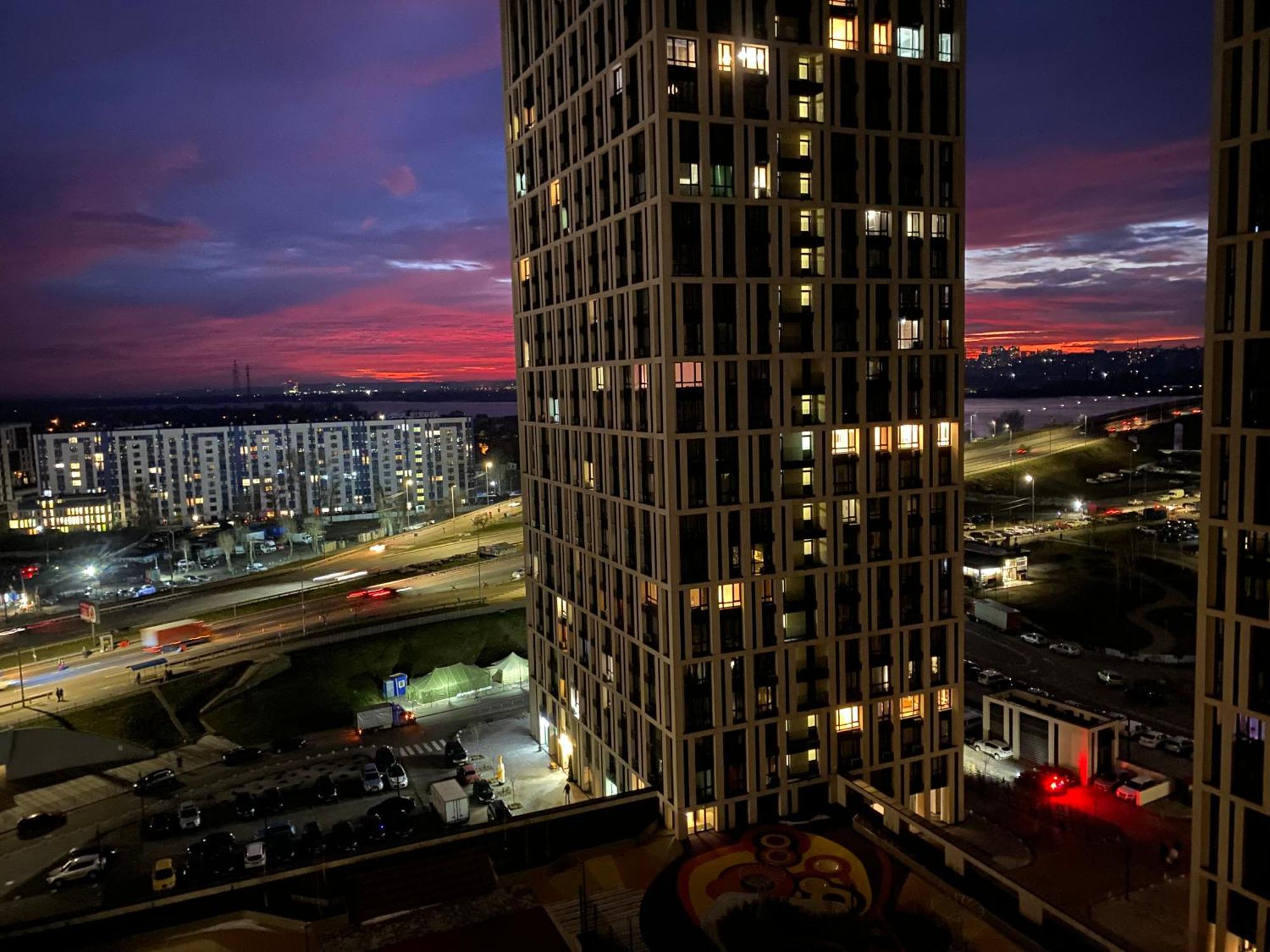 Slavutich Apartment Number 3 Kiev Dış mekan fotoğraf