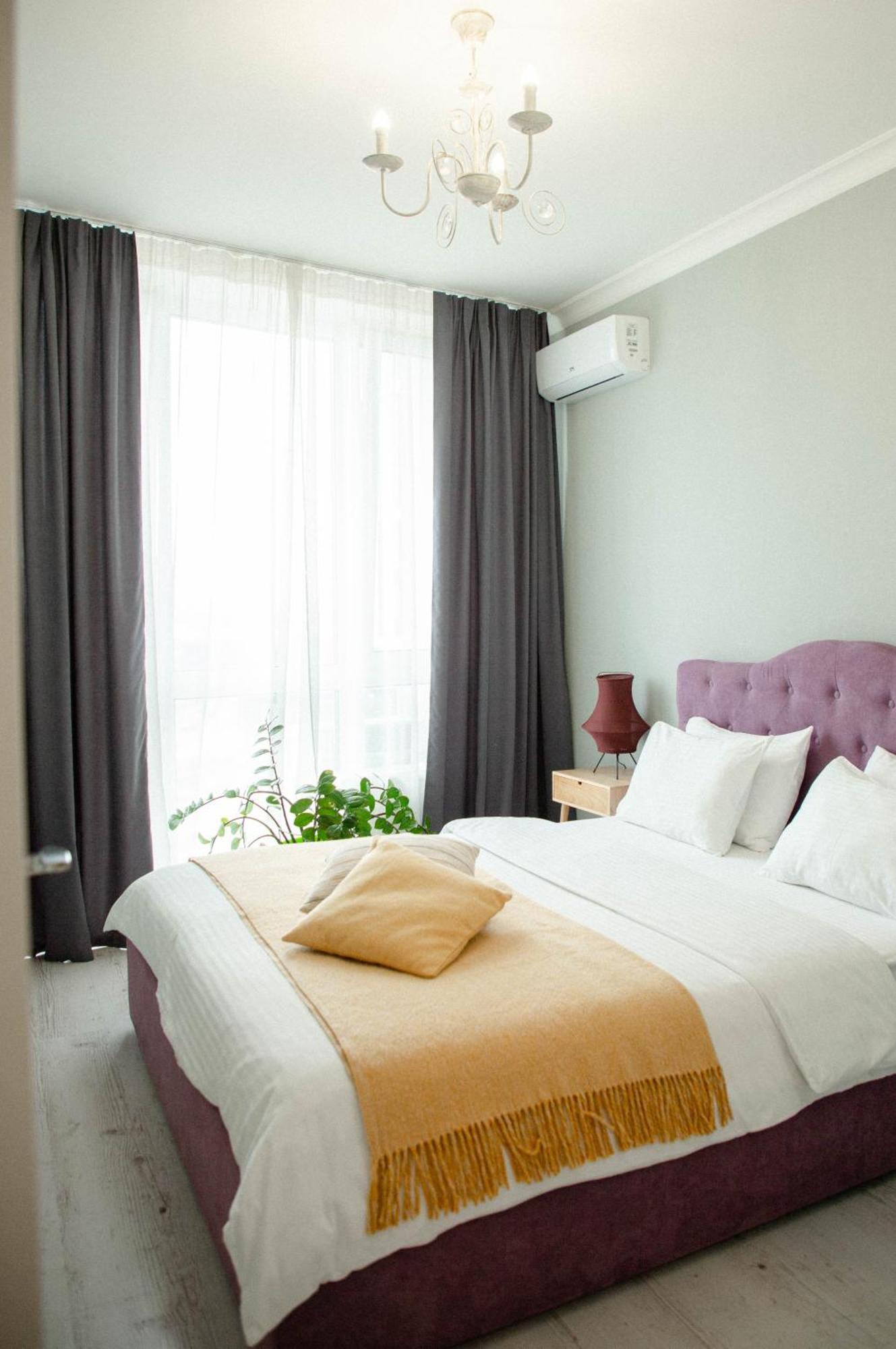 Slavutich Apartment Number 3 Kiev Dış mekan fotoğraf